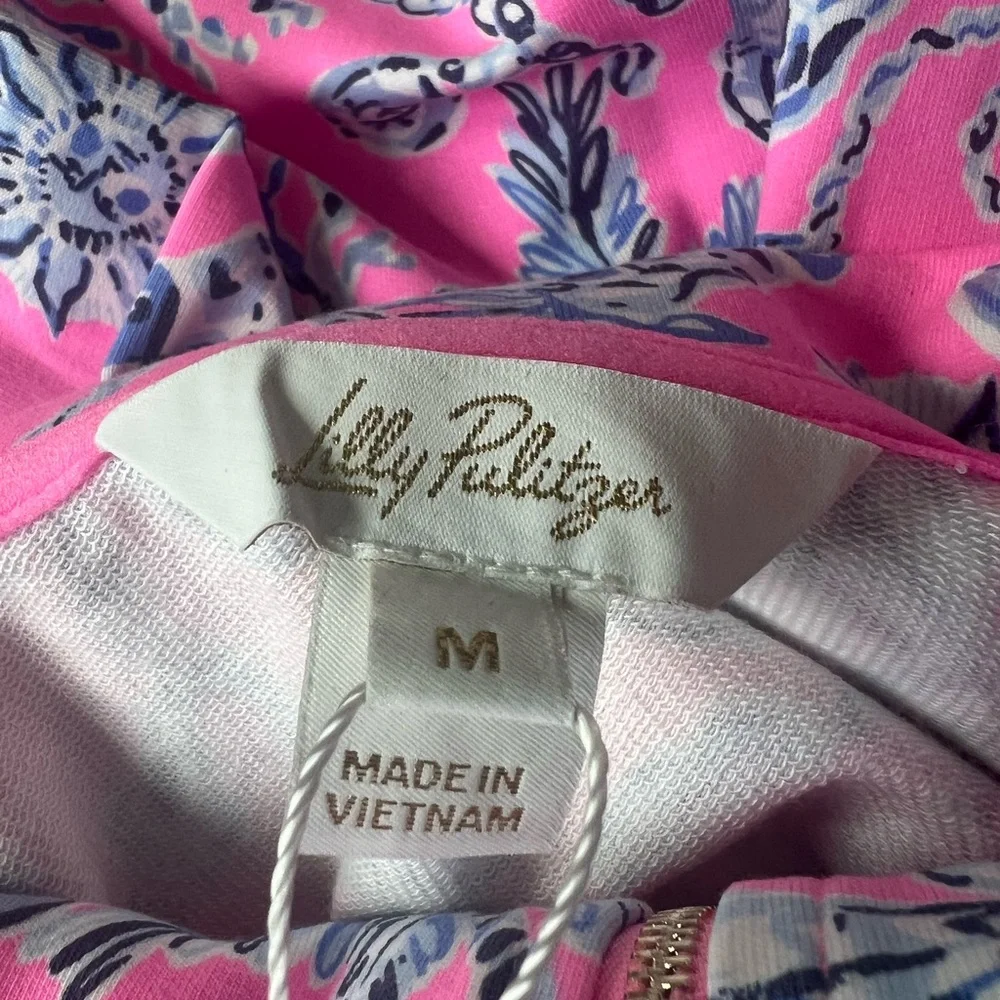 LILLY PULITZER  Eleni Pullover Top  BAREFOOT BEACHCOMBERS Size M   NWT - Picture 5 of 9